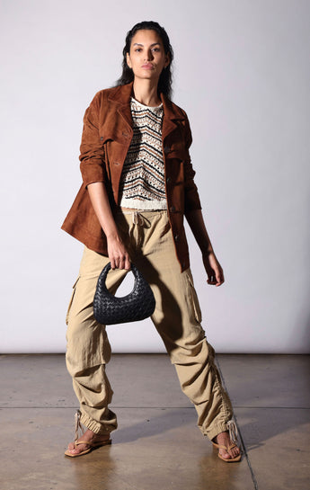 Mateo Pant, Tan