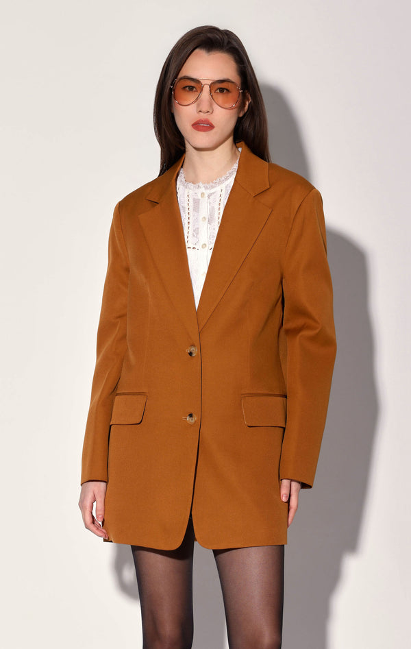 Kira Blazer, Camel