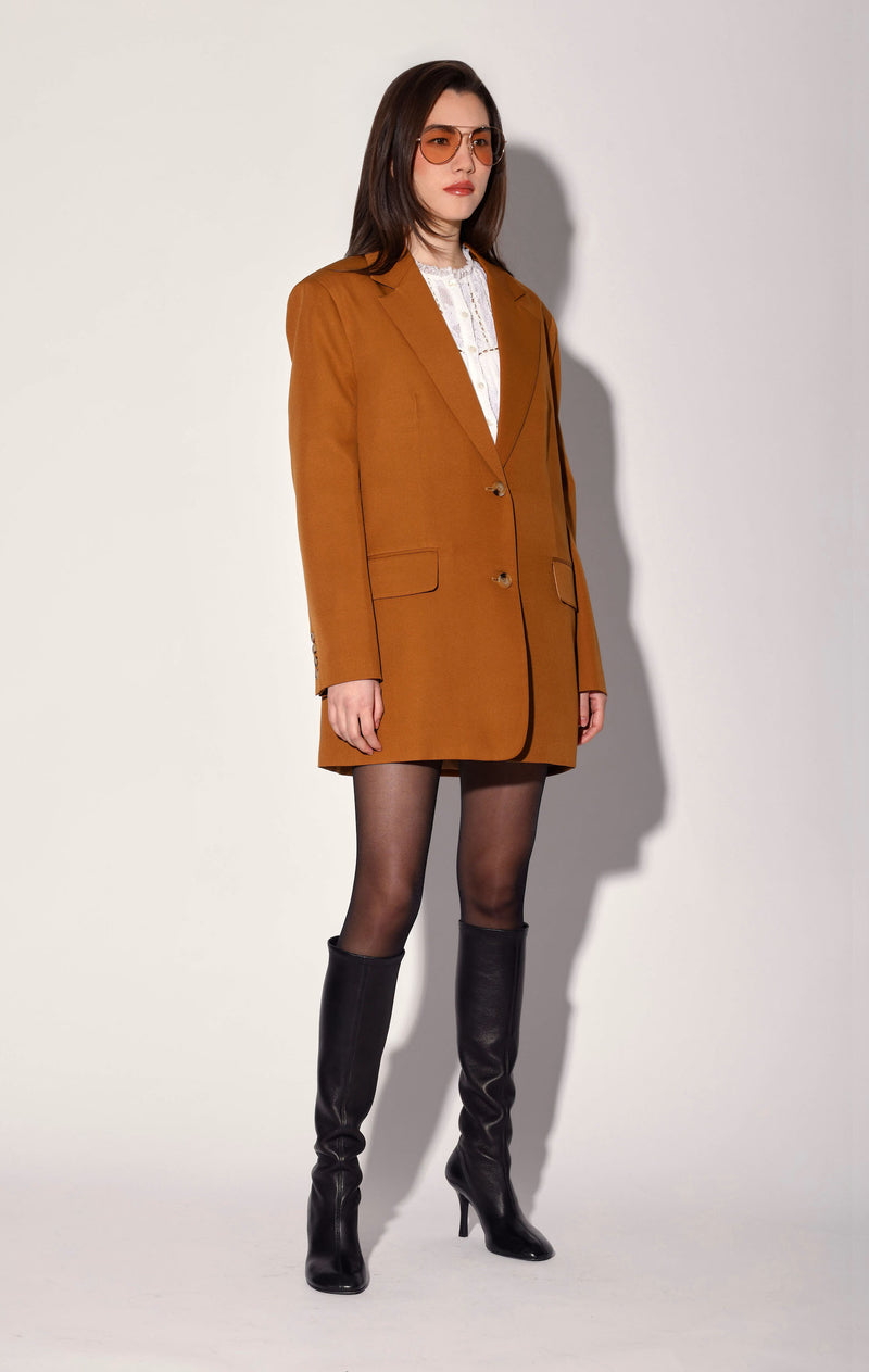 Kira Blazer, Camel