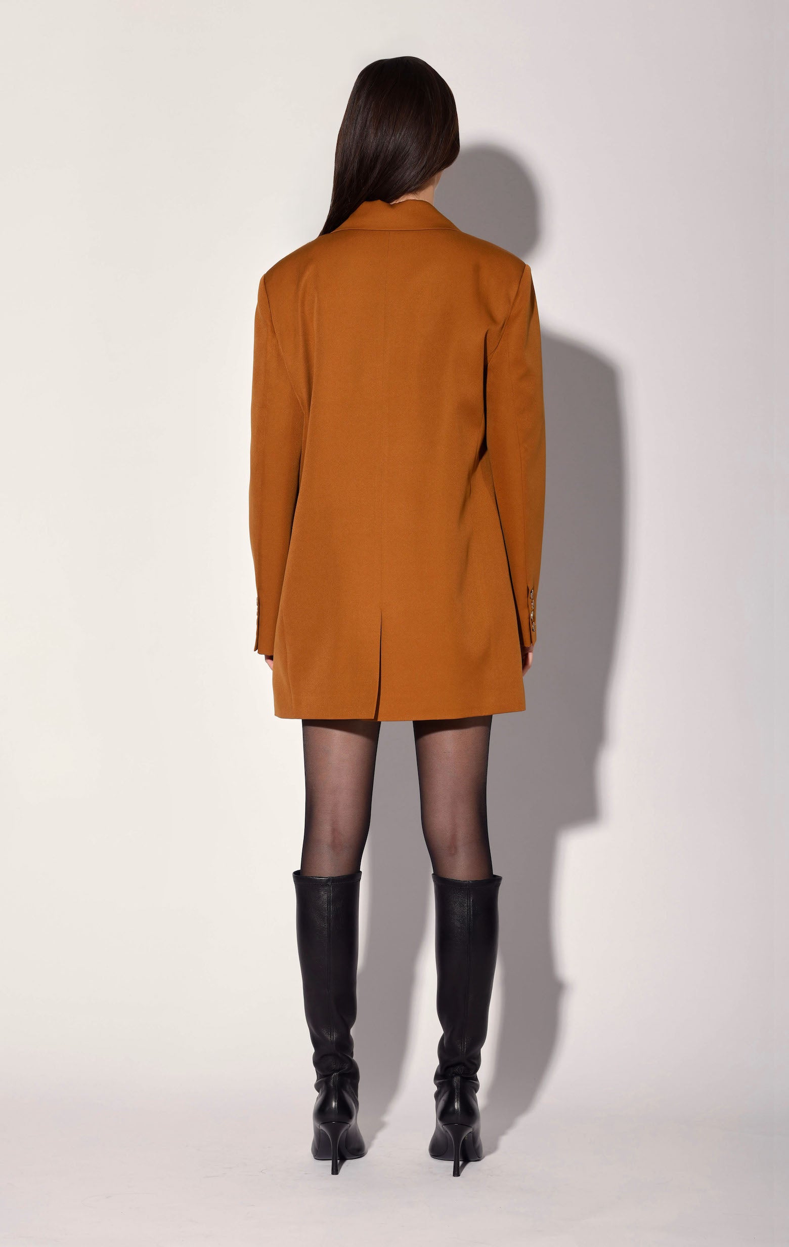 Kira Blazer, Camel