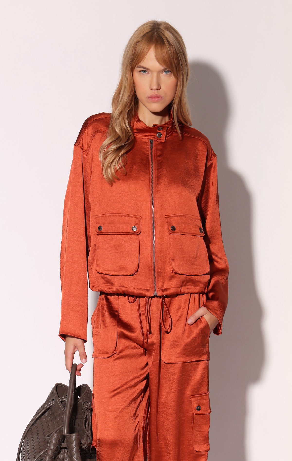 Jalen Jacket, Sienna
