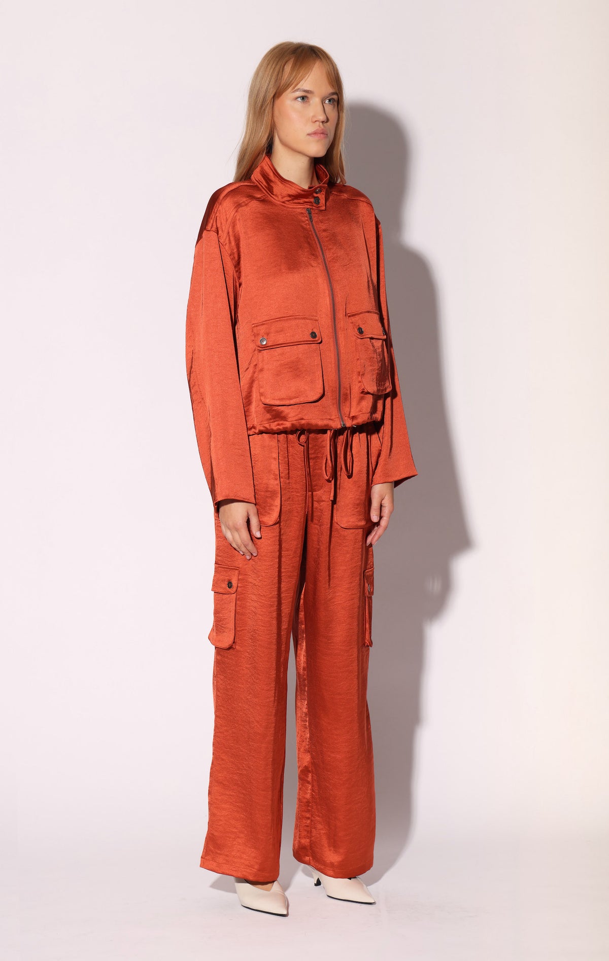 Jalen Jacket, Sienna