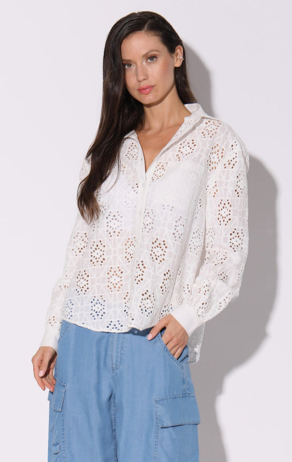 Astra Top, Collage Eyelet
