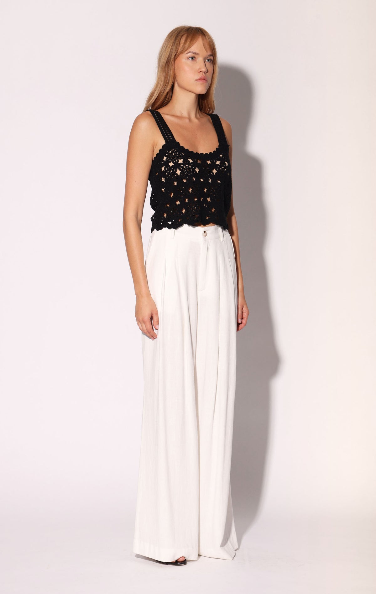 Beverly Tank Top, Dot Crochet Black (Spring 2027)