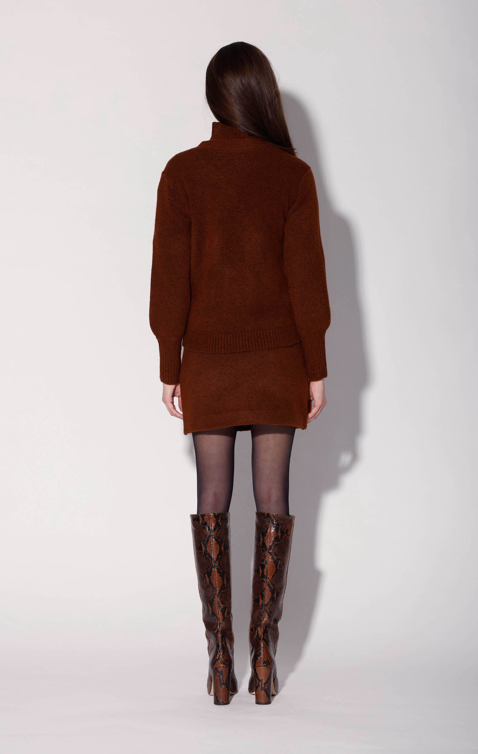 Aretha Cardigan, Brown