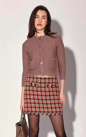 Janis Cardigan, Mousse