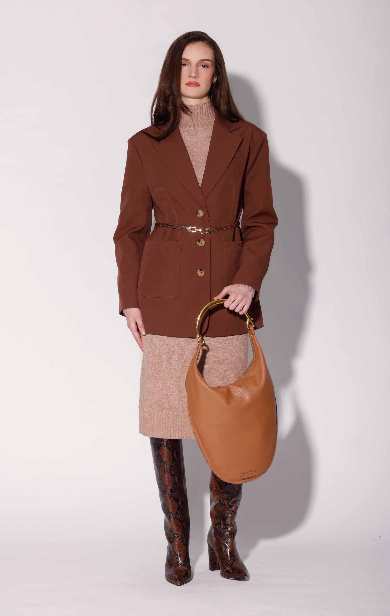 Luna Hobo, Camel