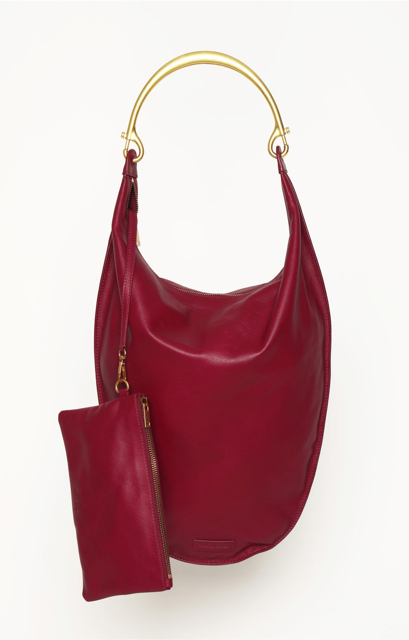 Luna Hobo, Garnet