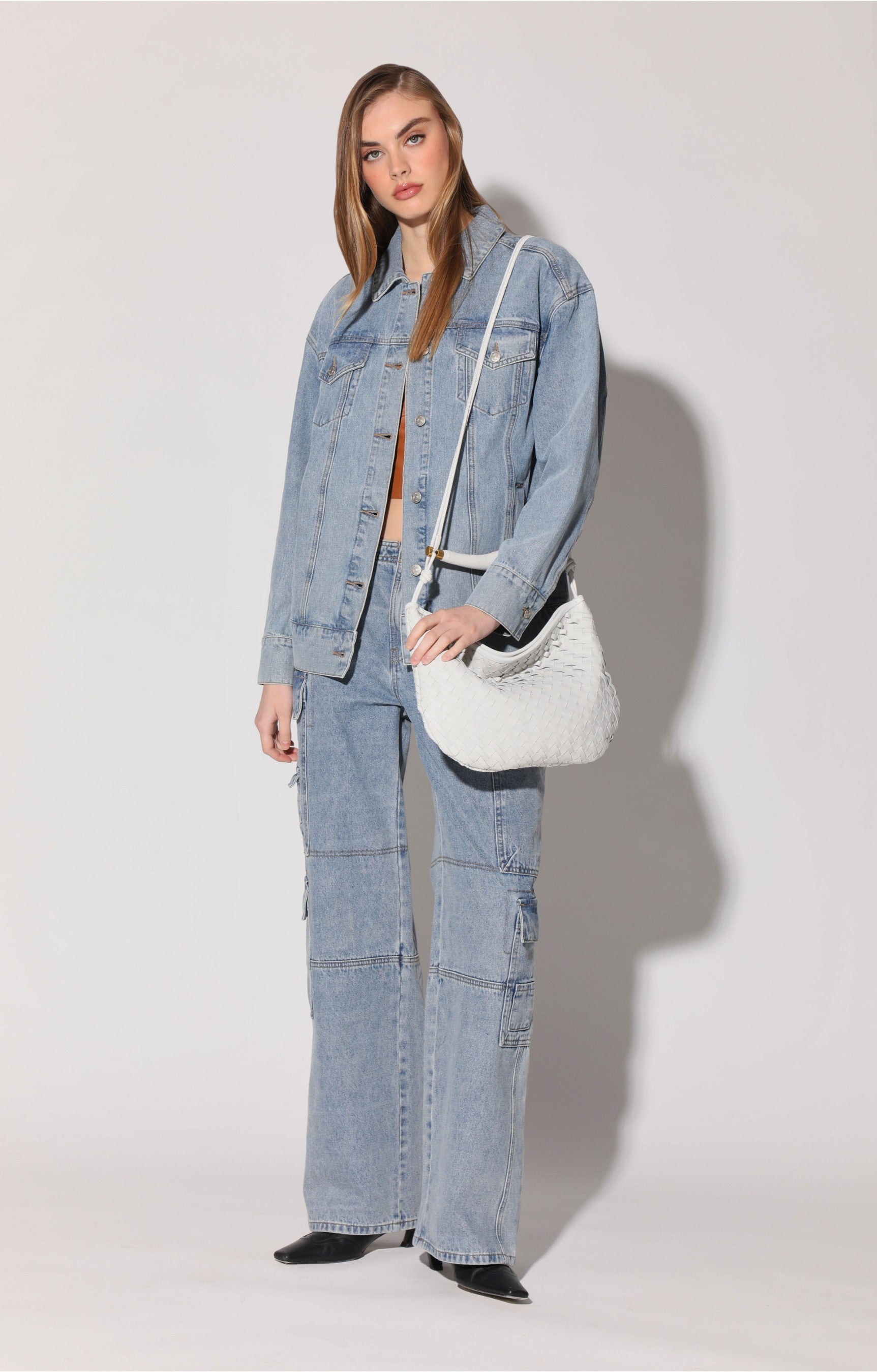 Hazel Hobo, Bright White