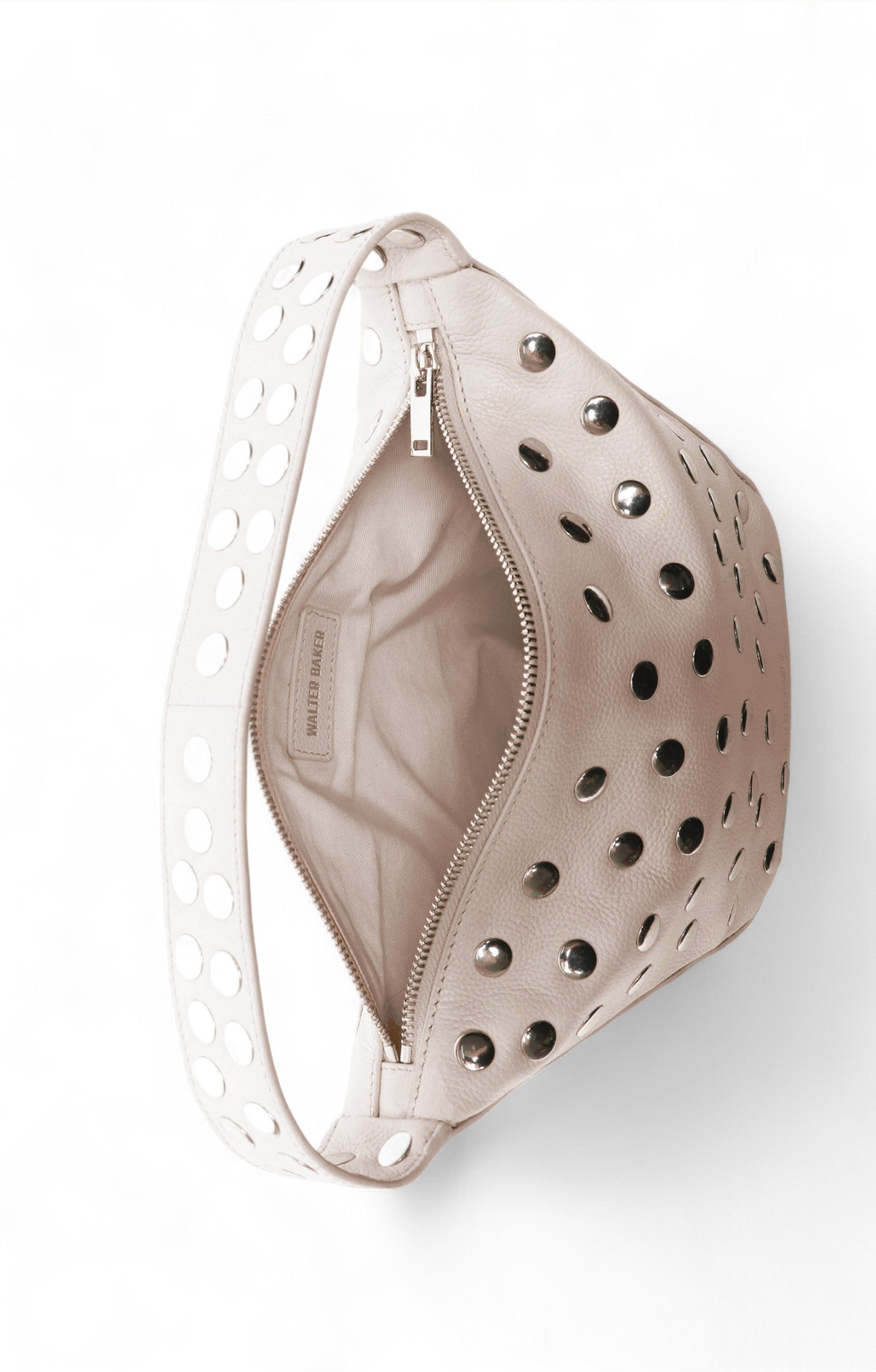 Hendrix Shoulder, Oyster – Walter Baker