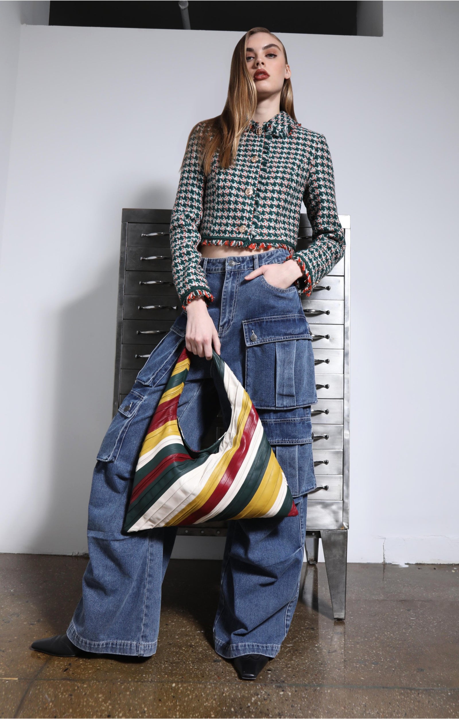 [未使用]WALTER BAKER BIANCA2wayショルダークラック加工 W9150_BLACK_FALL2025_01_9e01ca
