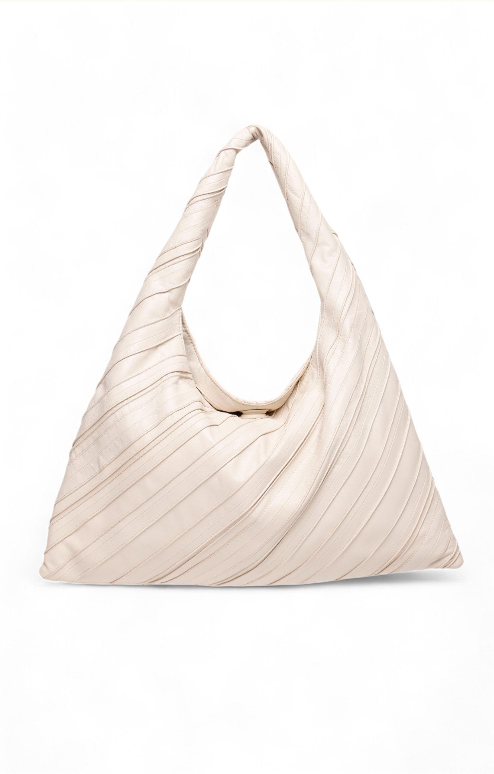 Dakota Shoulder, Oyster