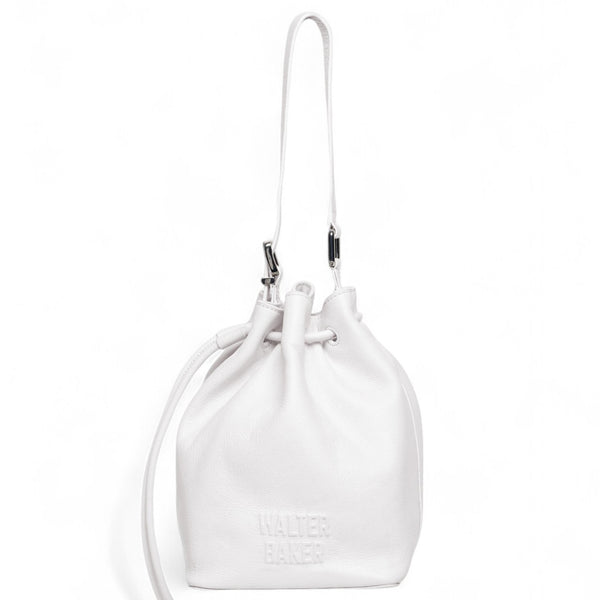 W9162_BRIGHTWHITE_SPRING2025_0