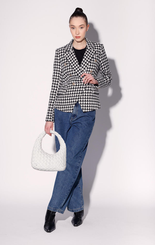 Indie Hobo, Bright White