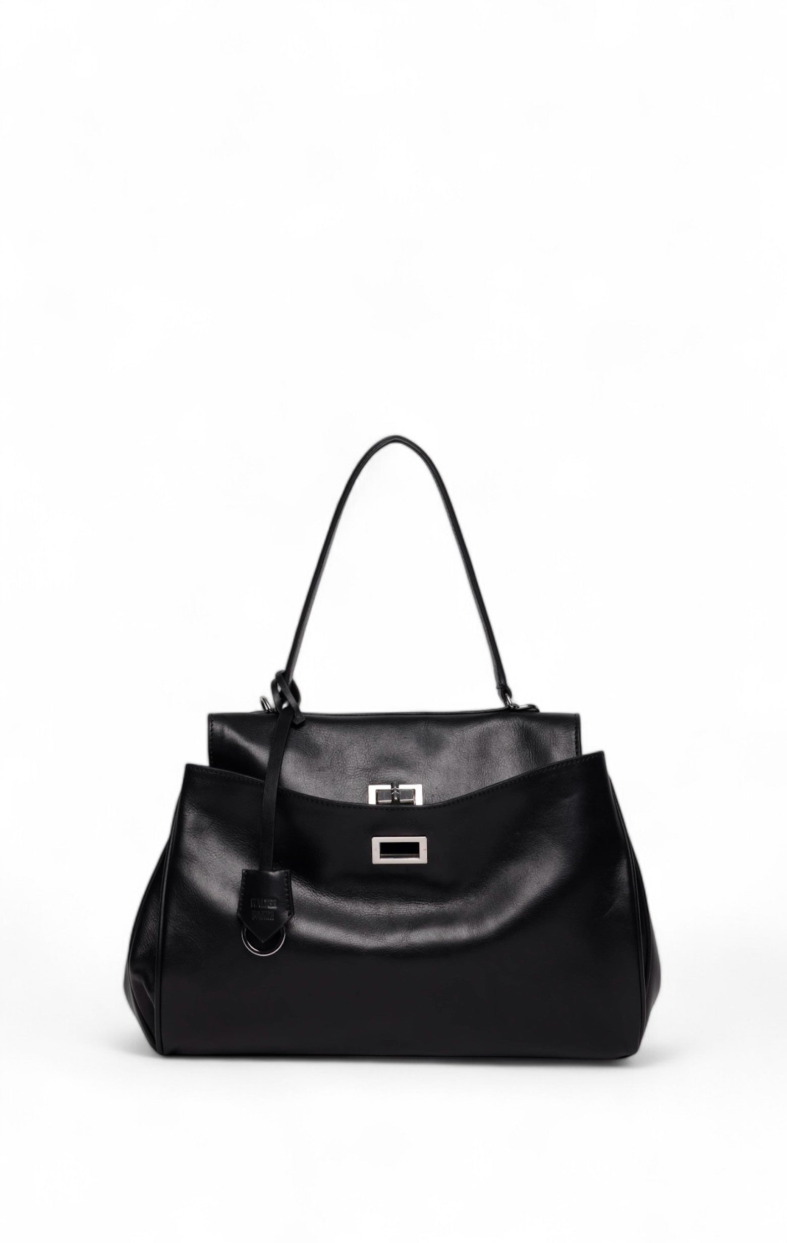 Billie Satchel, Black