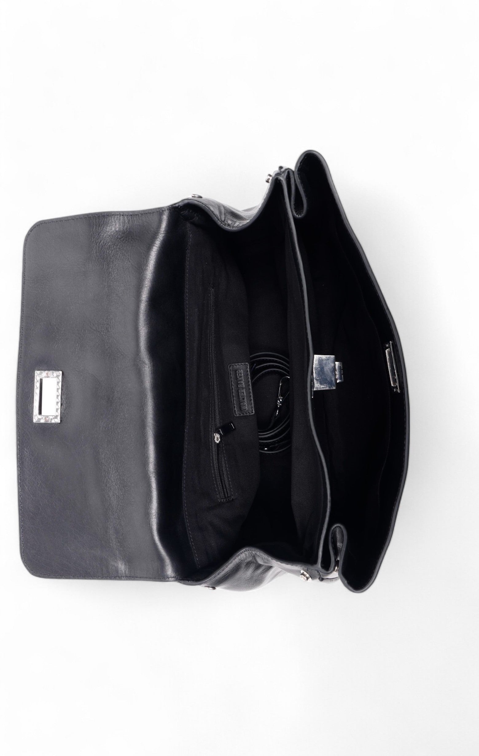 Billie Satchel, Black