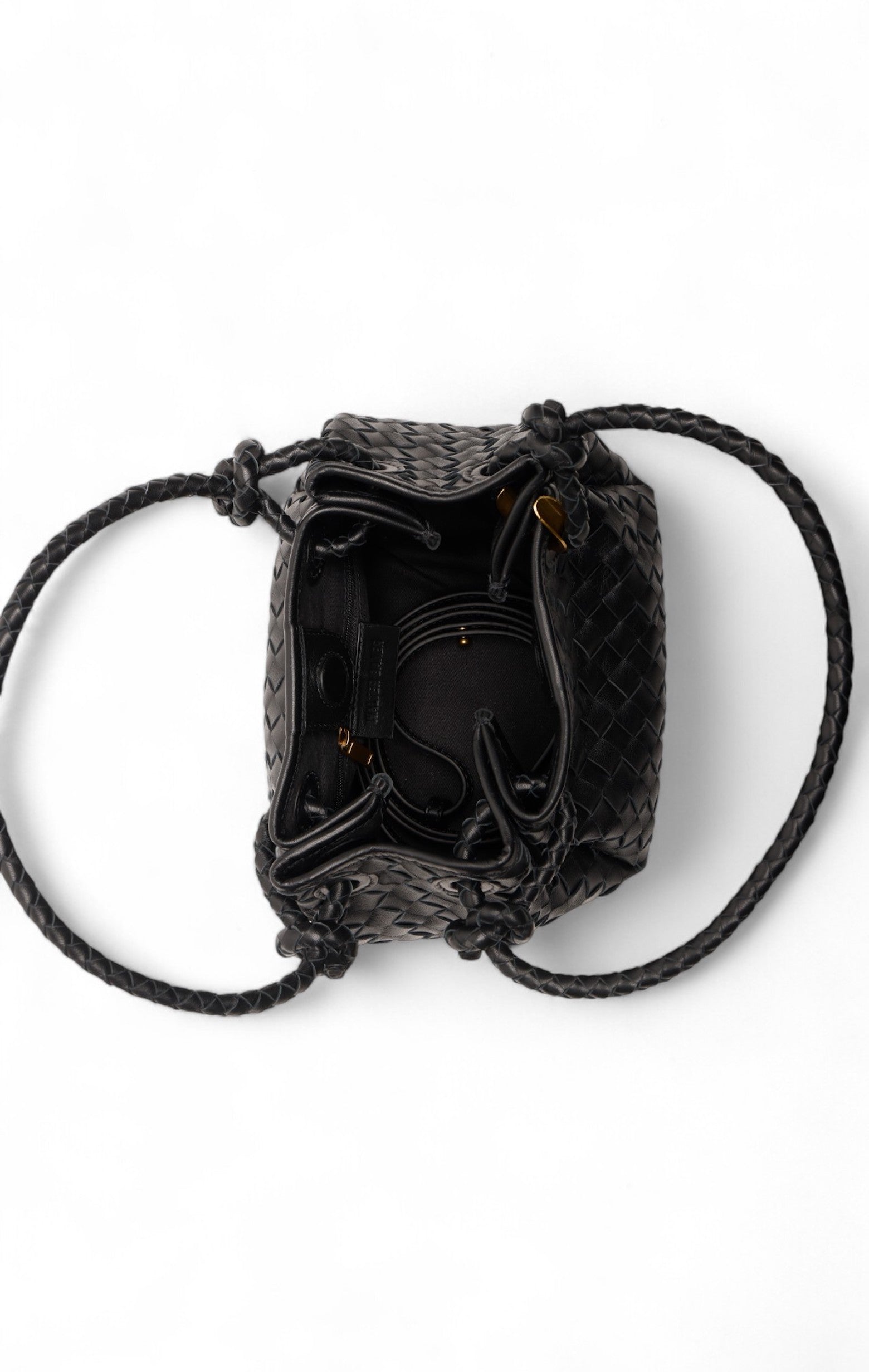 Kinsley Woven Top Handle, Black